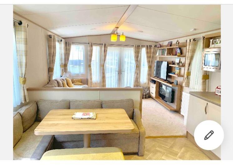 Hastings Holiday Home At Fairlight Lodge Beauport Holiday Park St Leonards-on-Sea Esterno foto
