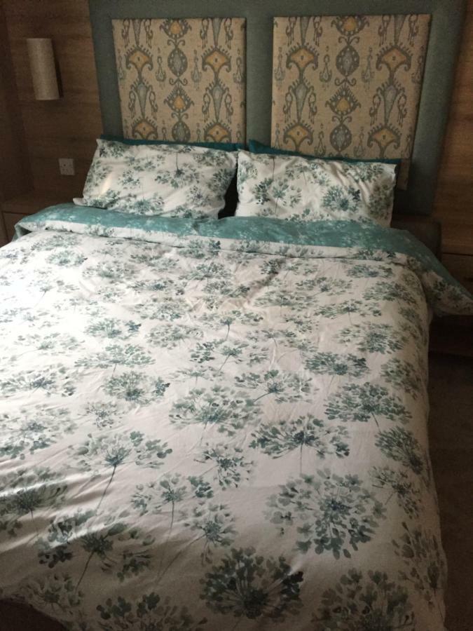 Hastings Holiday Home At Fairlight Lodge Beauport Holiday Park St Leonards-on-Sea Esterno foto